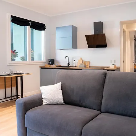 Guesthost - Casa Innocenza דירה ראבנה