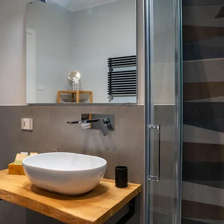 Guesthost - Casa Innocenza