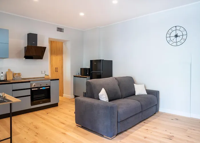 Apartment Guesthost - Casa Innocenza *